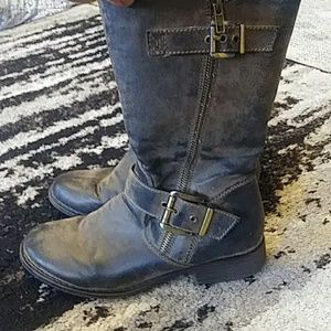 Sonoma distressed boots